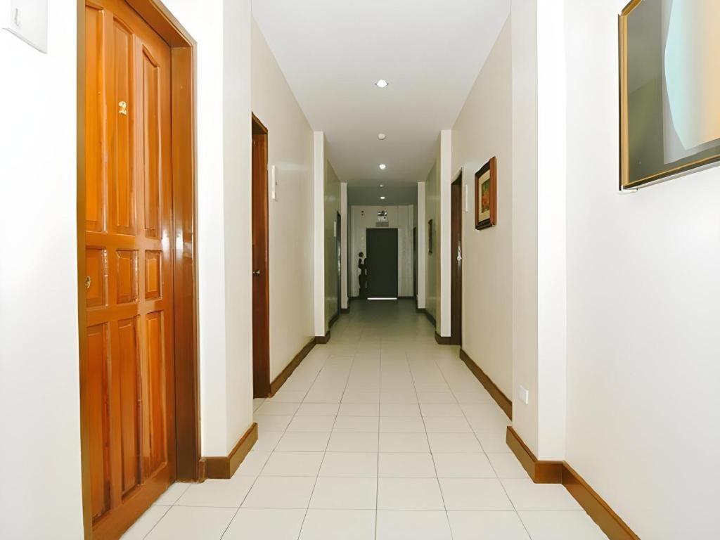 El Haciendero Private Hotel Iloilo City Bagian luar foto