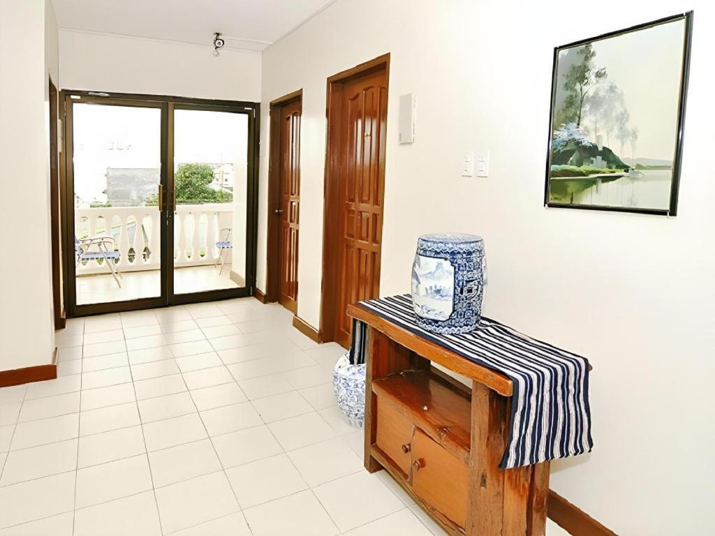 El Haciendero Private Hotel Iloilo City Bagian luar foto
