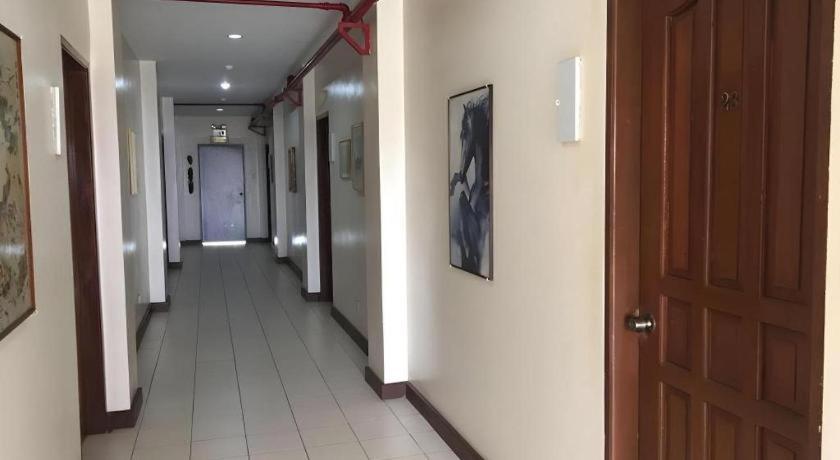 El Haciendero Private Hotel Iloilo City Bagian luar foto